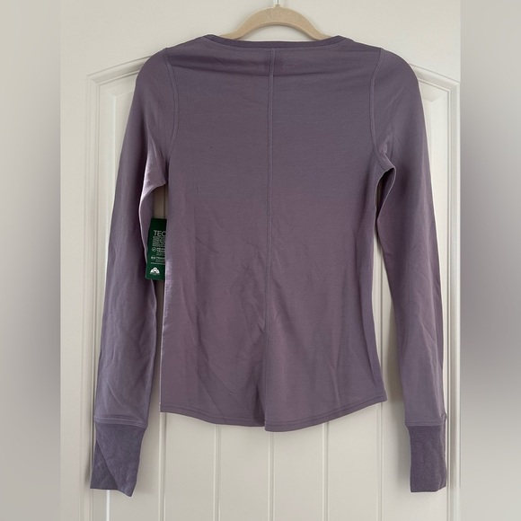 Women’s Purple EMS Travel TechGo Long Sleeve Crew Neck w/Thumb Holes, NWT, XS - Picture 3 of 9